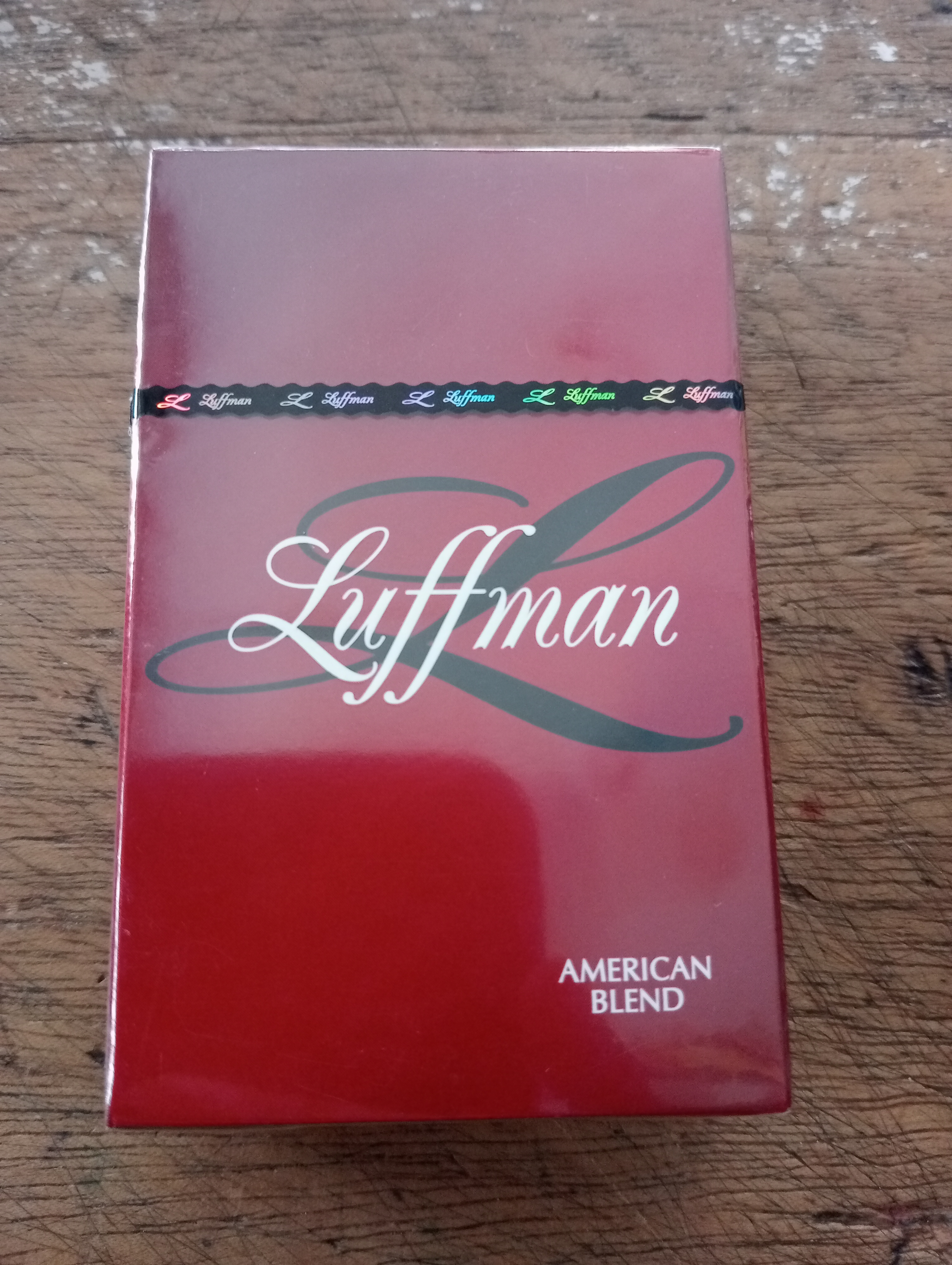 Luffman merah